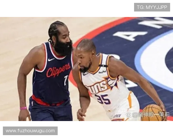 哈登谈与杜兰特关系称彼此依然兄弟